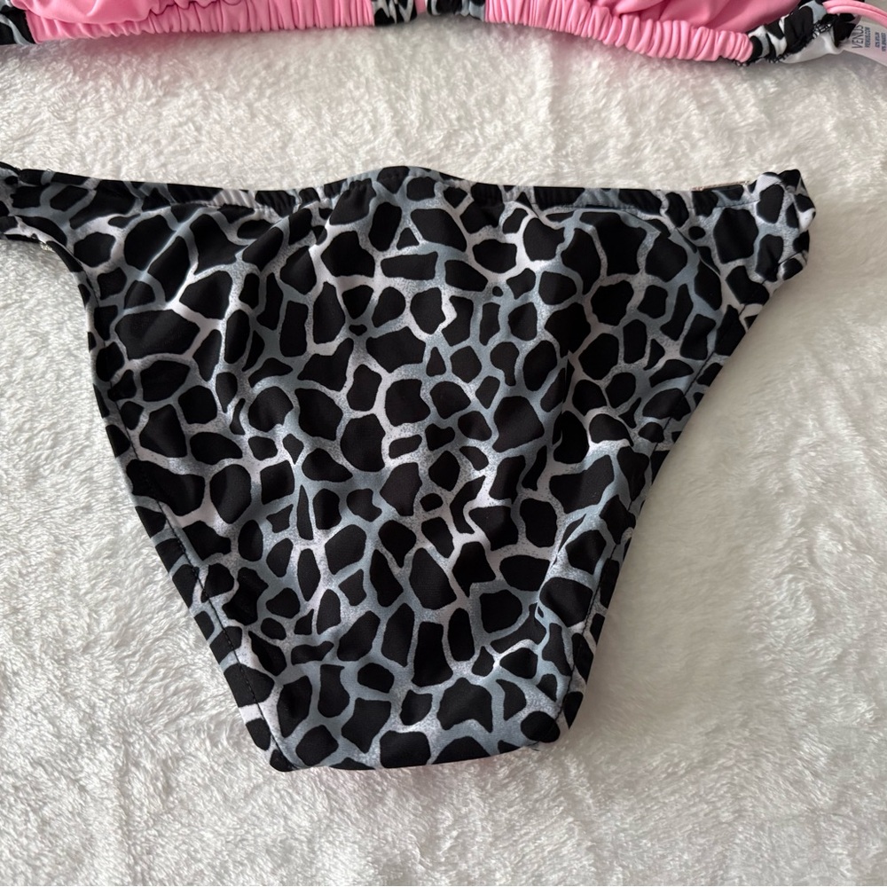 Venus Grey Black Animal Print Pink Silver Accents Bikini Top Cup D Bottoms 4 - Picture 8 of 8
